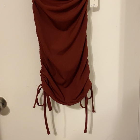 Very cute dress, never worn, brand new with tag - Picture 7 of 7